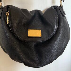 Marc Jacobs Classic Natasha Crossbody, black and gold